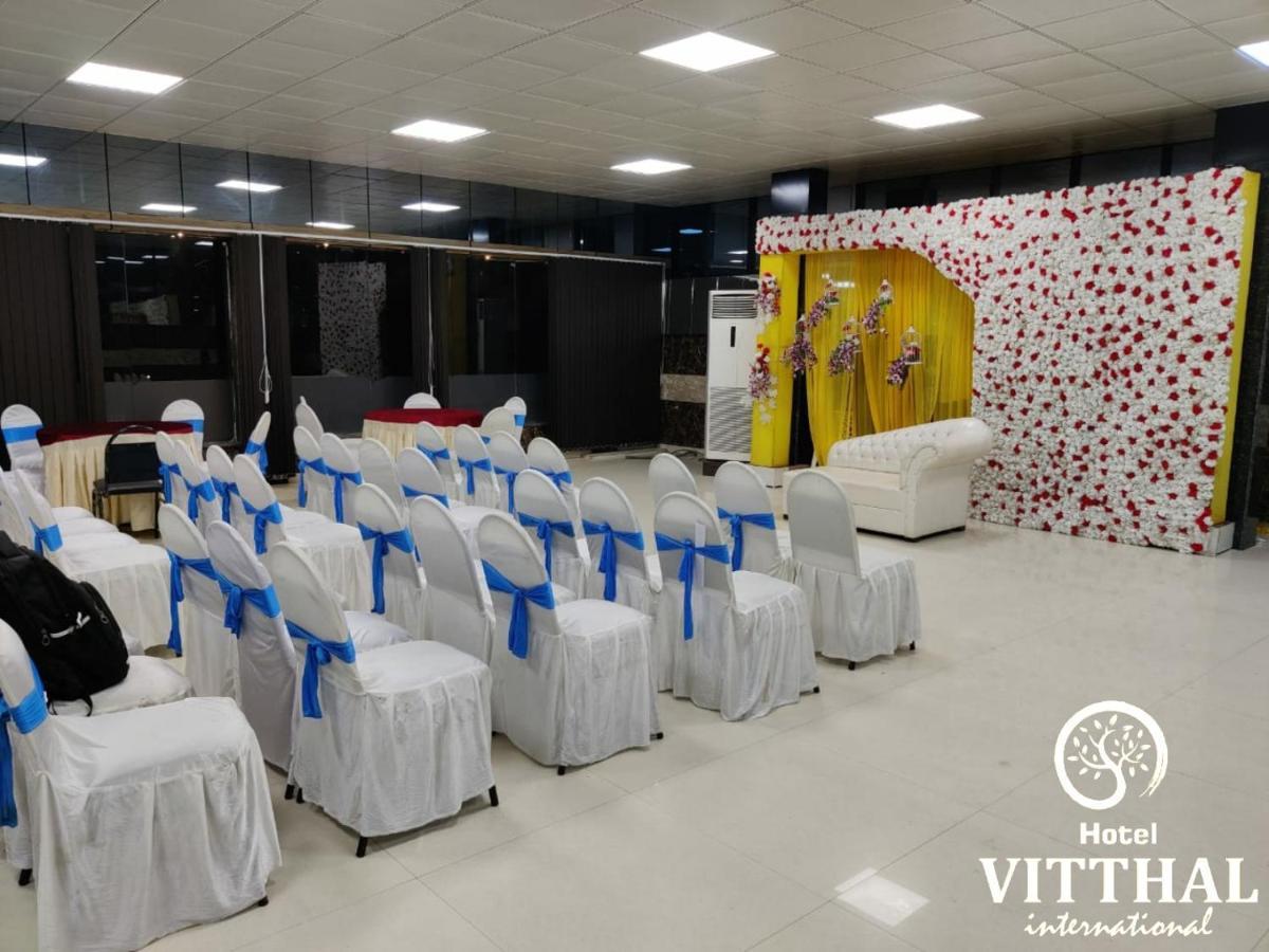 Hotel Vitthal International, Prayagraj Allāhābād Junction Dış mekan fotoğraf