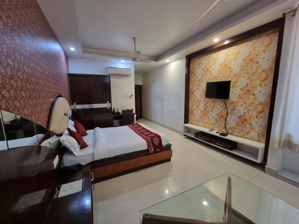 Hotel Vitthal International, Prayagraj Allāhābād Junction Dış mekan fotoğraf